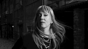 Suzanne Vega – Flying With Angels